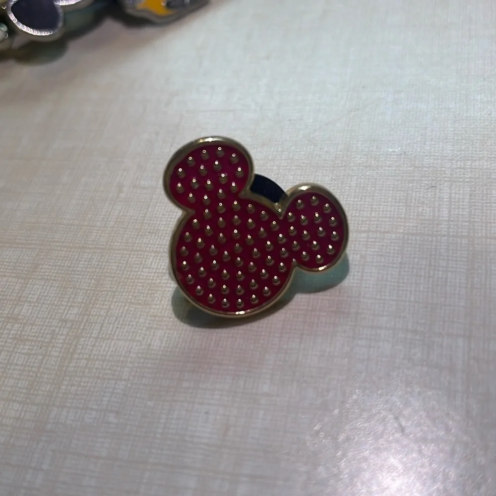 Disney great used